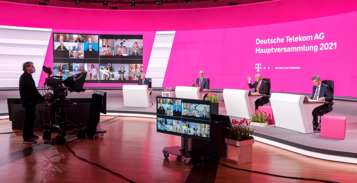 01.04.2021 Bonn Deutsche Telekom Zentrale Hauptversammlung Deutsche Telekom AG 2021//  


Freigabe nur für interne redaktionelle Nutzung und Dokumentation. Dem Fotograf liegt keine schriftliche Einverständnis vor. Jede weitere Nutzung nur nach Rücksprache mit der abgebildeten Personen!